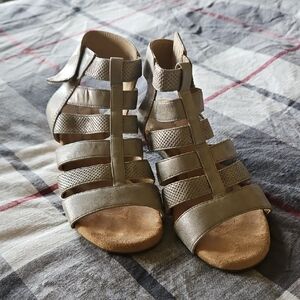 Rockport Silver Sandals Gladiator Style